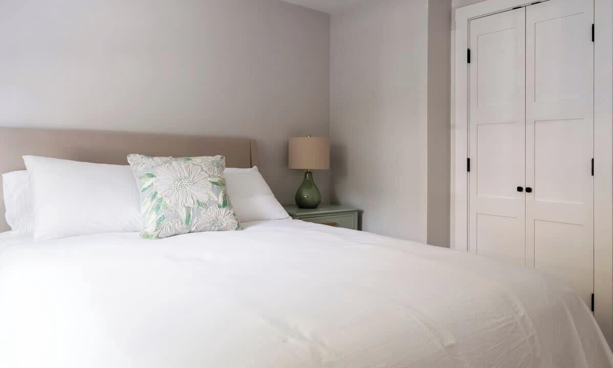 Photo of Bedroom in Newport