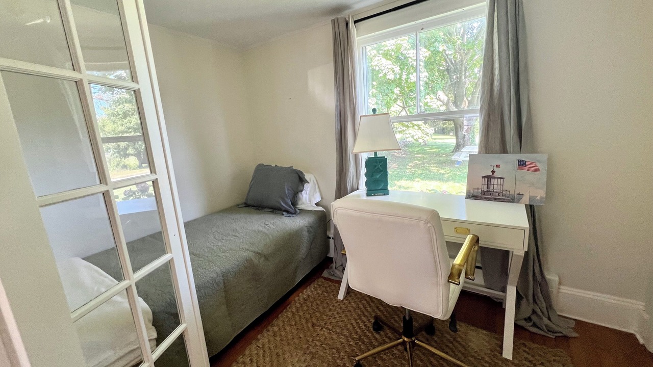 Photo of Bedroom in Pawcatuck