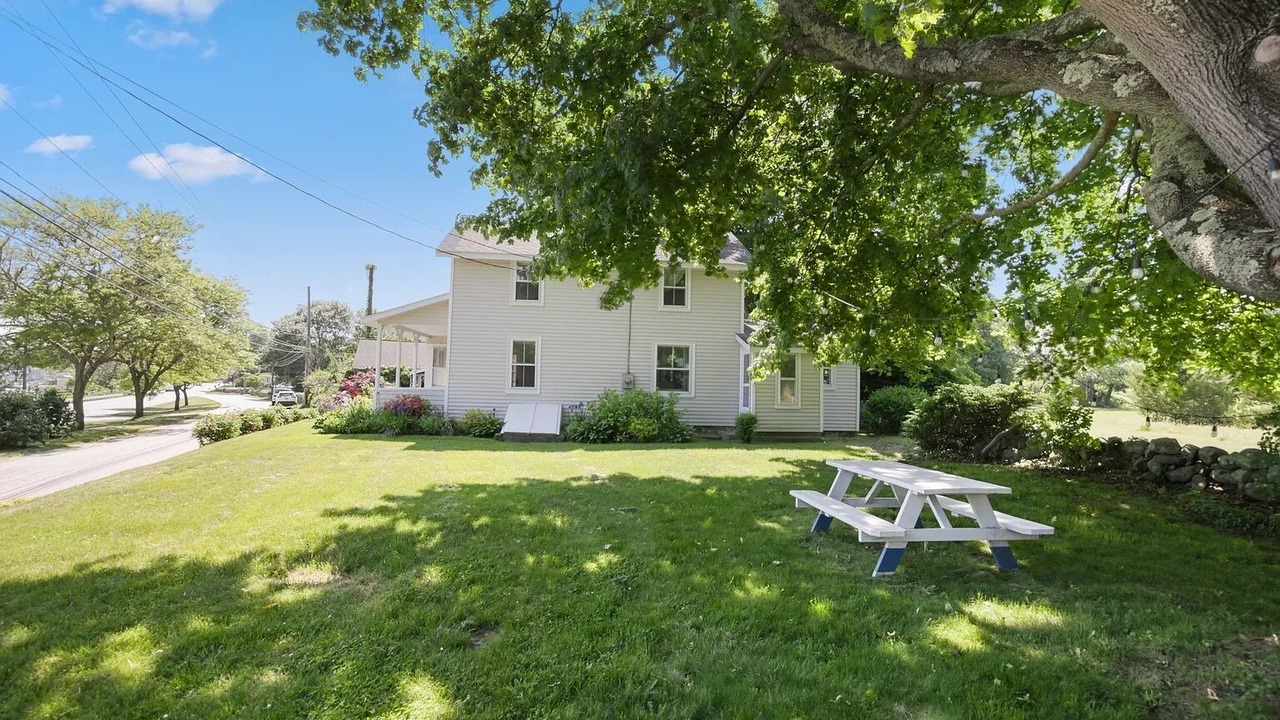 Photo of Outdoor in Pawcatuck