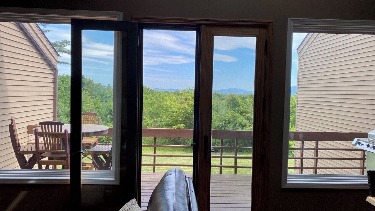 Photo of Livingroom in Lake George