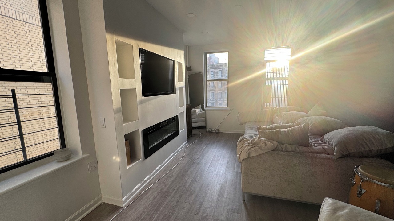 Photo of Livingroom in Central Park North