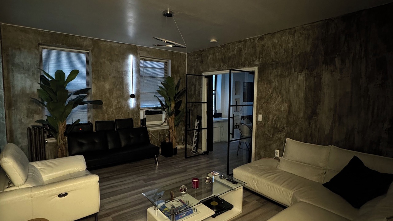 Photo of Livingroom in Central Park North