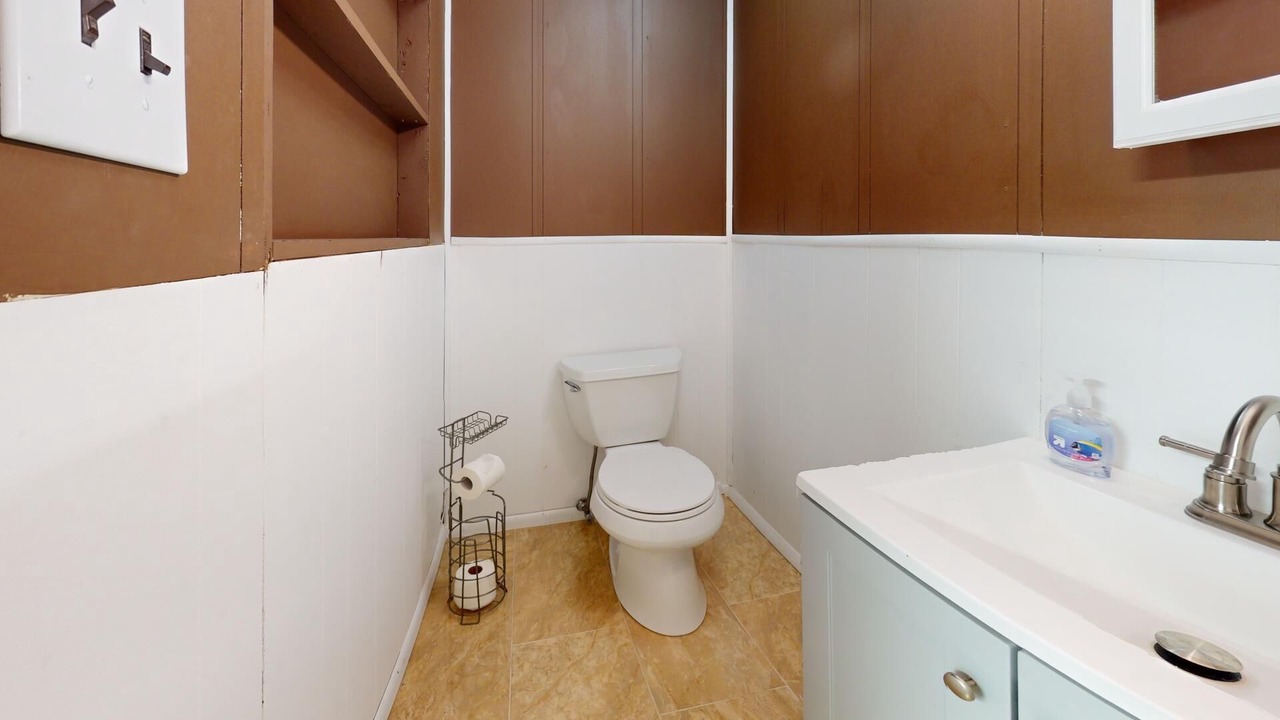 Photo of Bedroom in Mystic Island