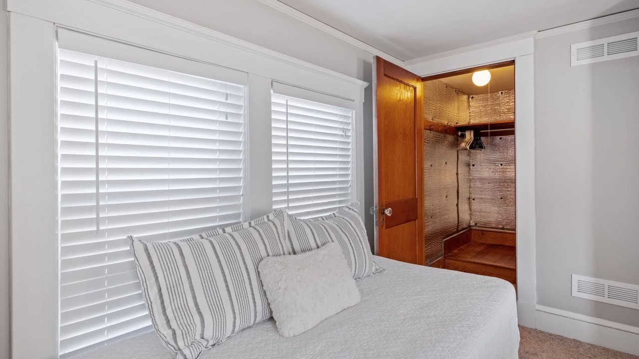 Photo of Bedroom in Exeter