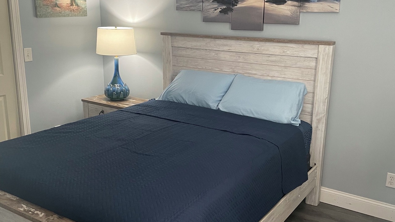 Photo of Bedroom in Niantic