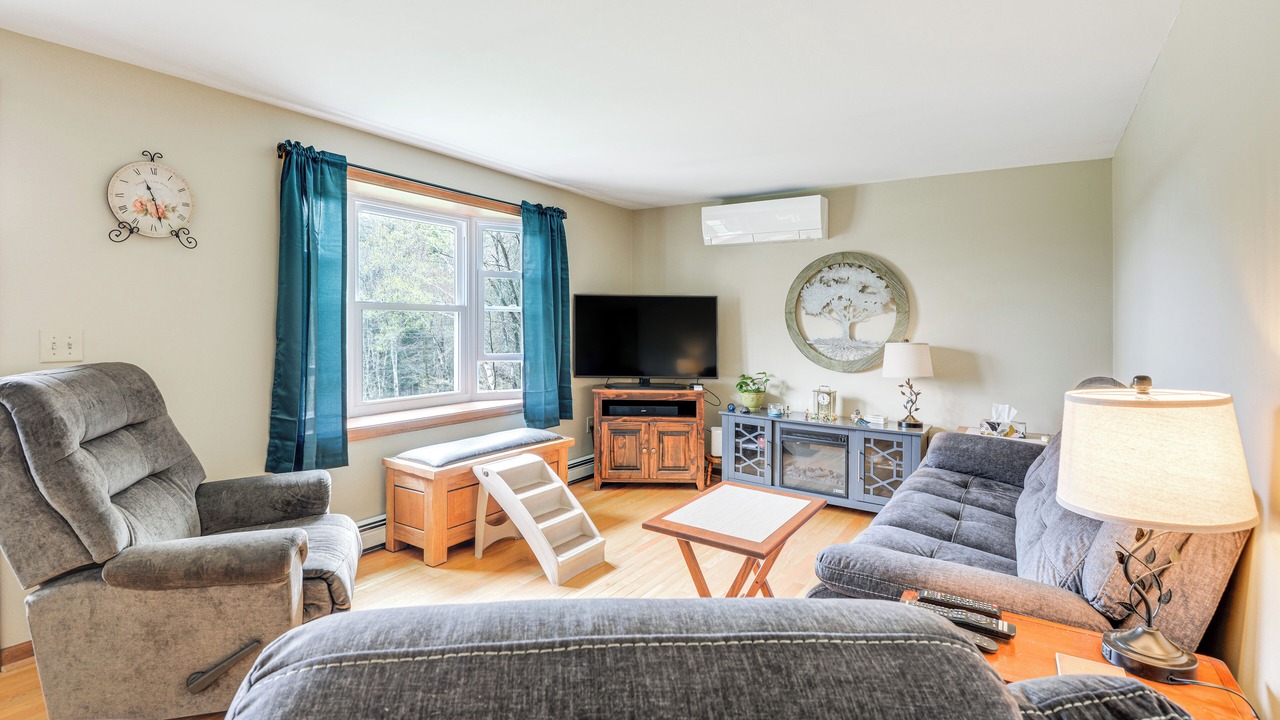 Photo of Bedroom in Gill
