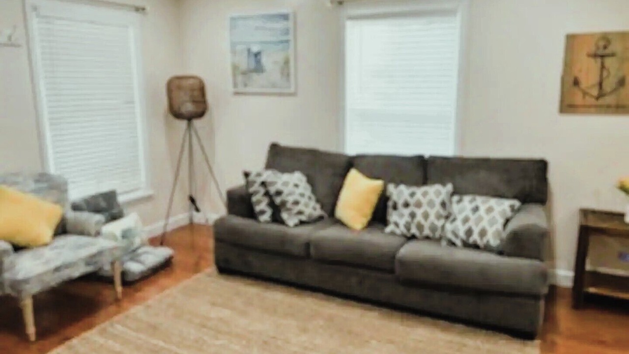 Photo of Livingroom in Belmar