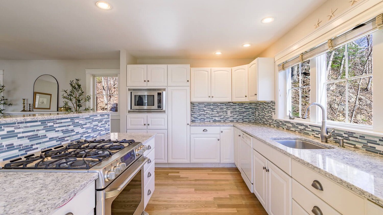 Photo of Kitchen in Bayville