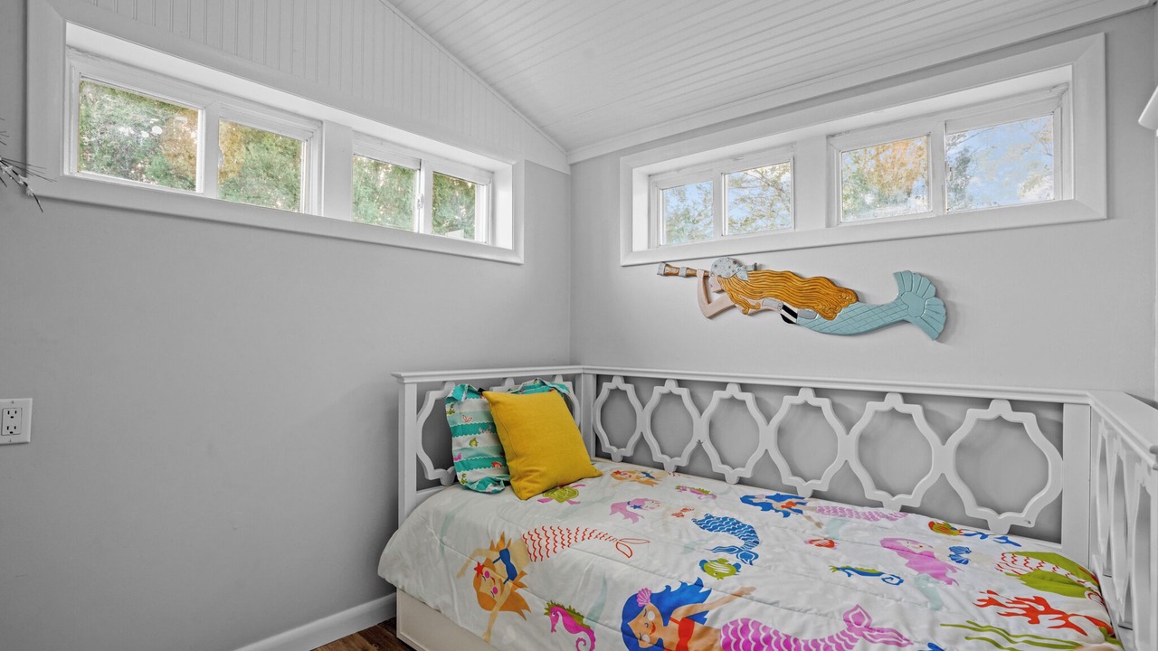 Photo of Bedroom in Point Judith