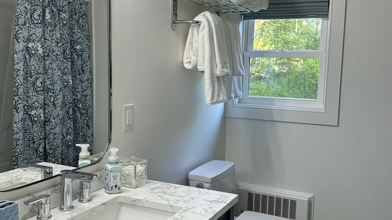 Photo of Bathroom in Middlefield