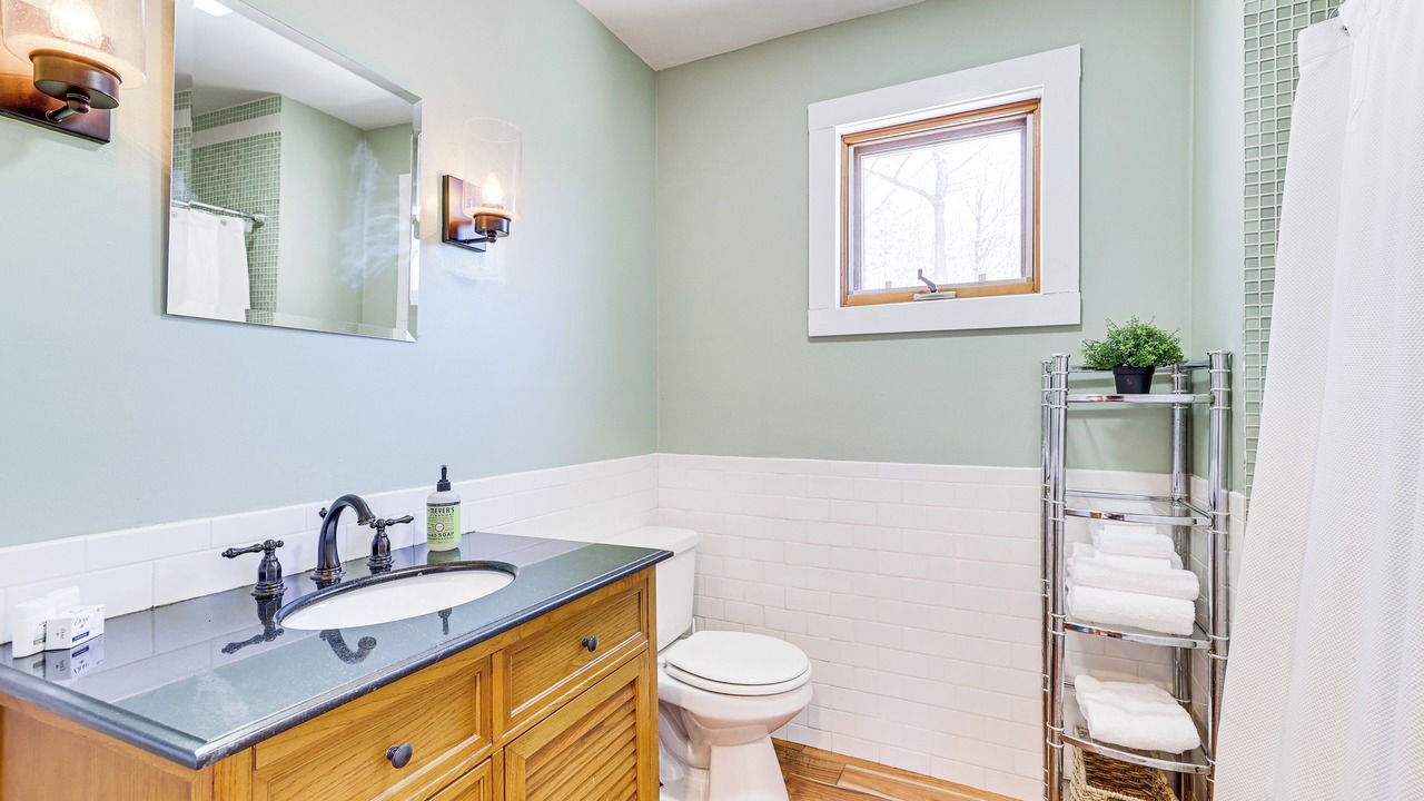 Photo of Bathroom in Jeffersonville