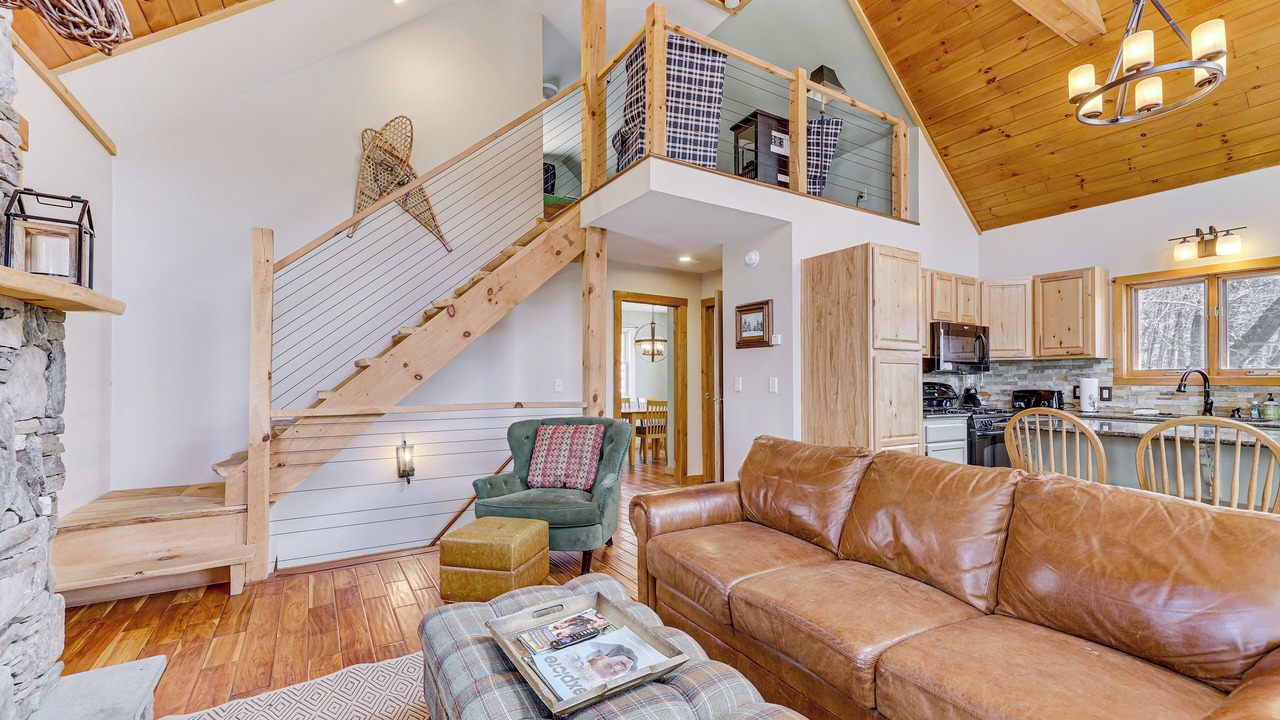 Photo of Livingroom in Jeffersonville
