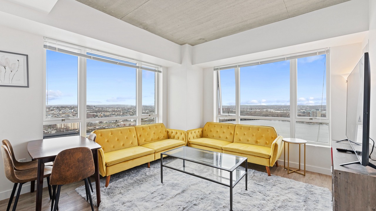 Photo of Livingroom in Assembly Square