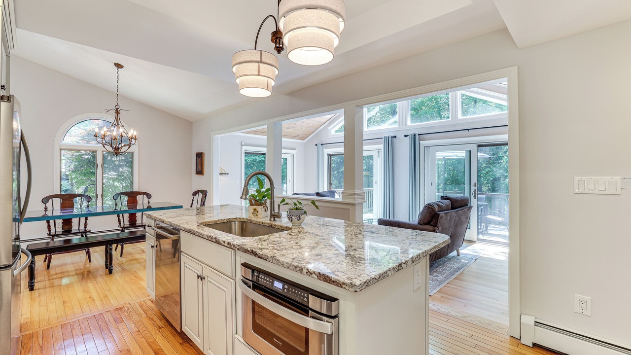 Photo of Kitchen in Killingworth