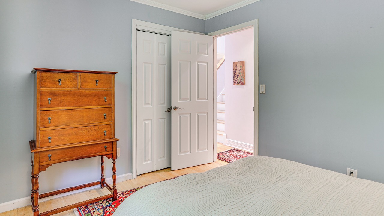 Photo of Bedroom in Killingworth