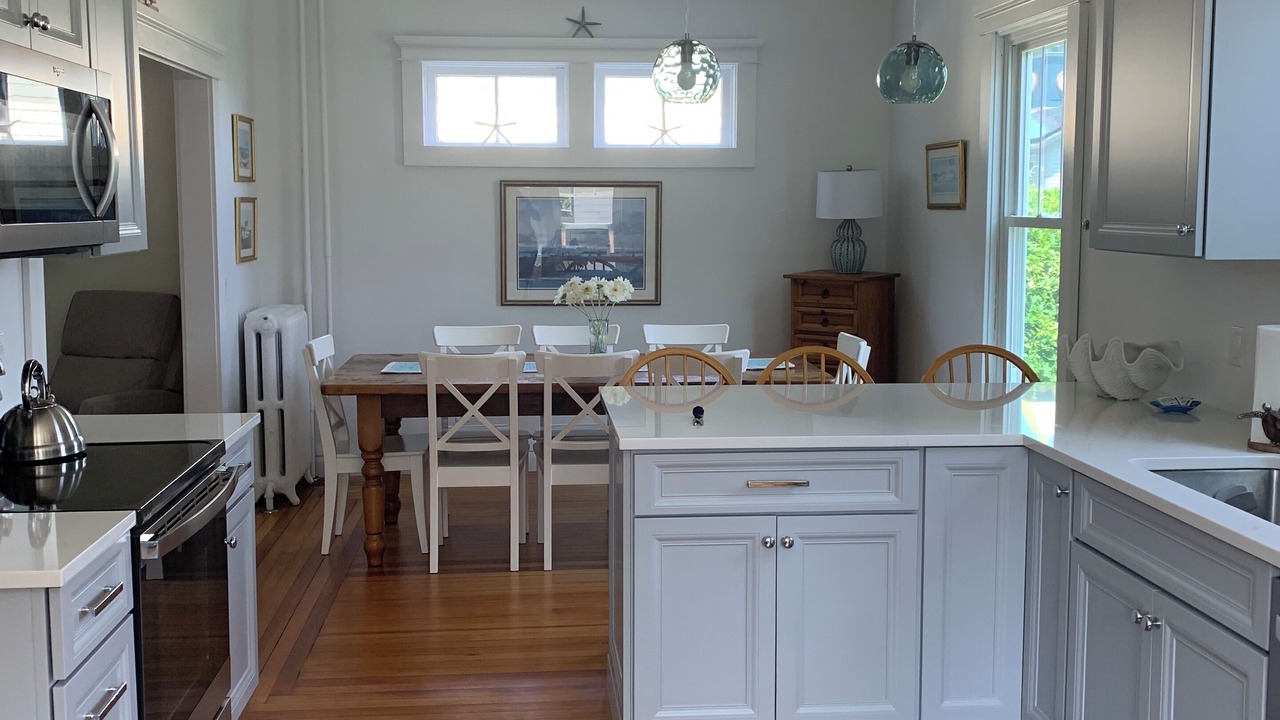 Photo of Kitchen in Off Broadway