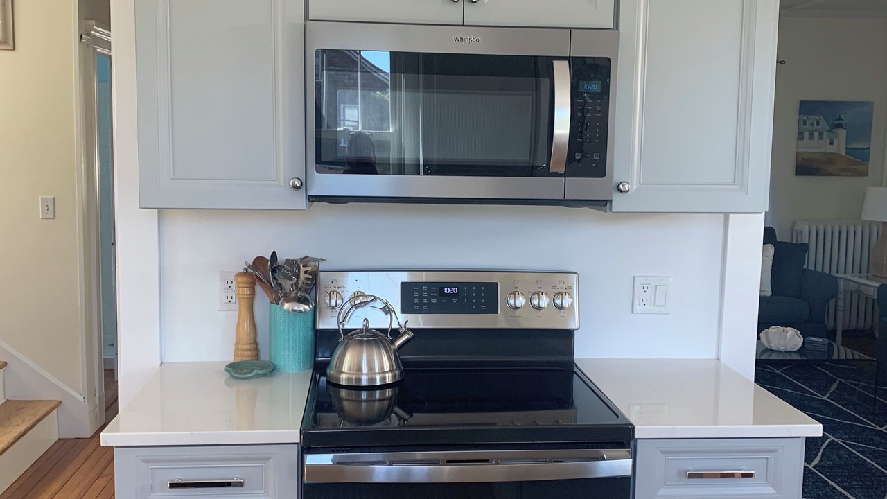 Photo of Kitchen in Off Broadway