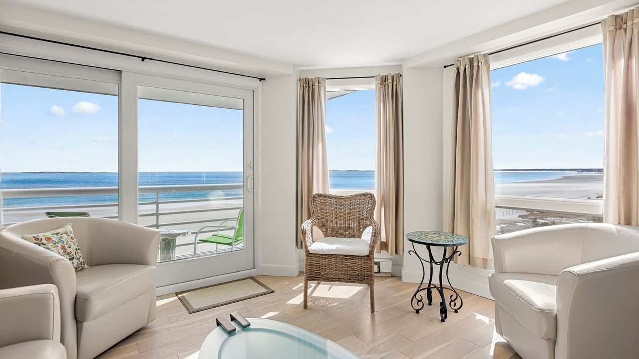 Photo of Livingroom in Old Orchard Beach