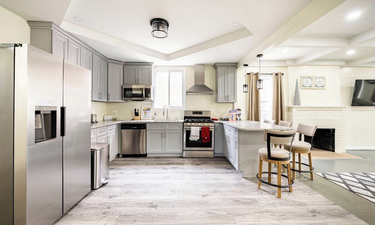 Photo of Kitchen in Jamaica Hills