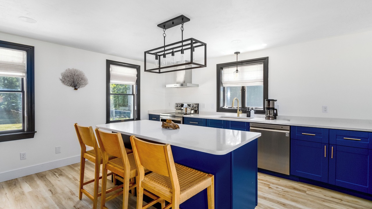 Photo of Kitchen in Waquoit Village