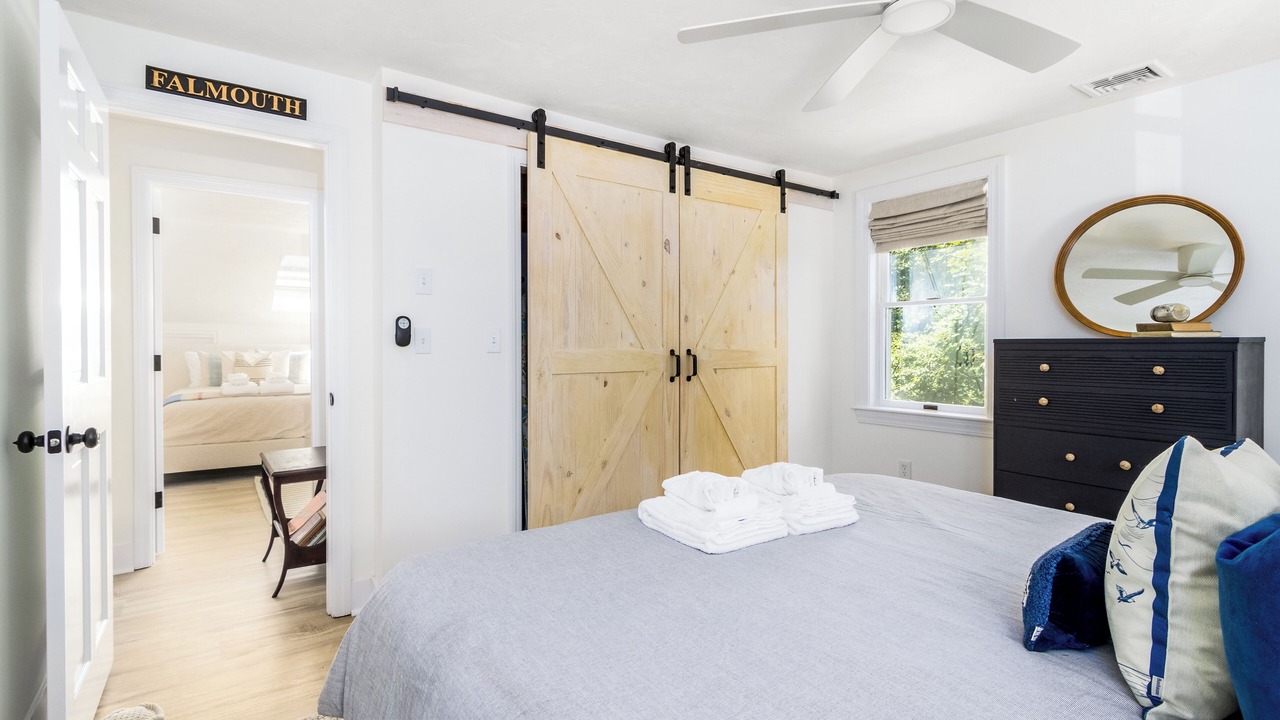 Photo of Bedroom in Waquoit Village