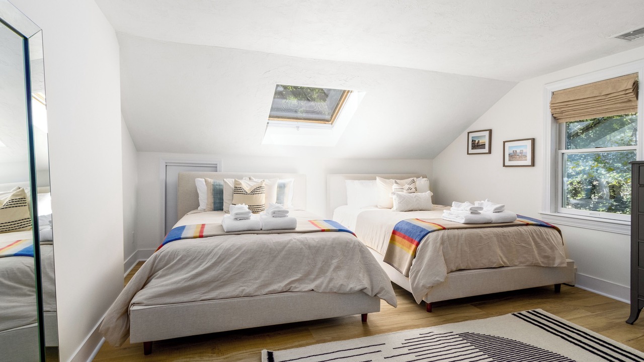 Photo of Bedroom in Waquoit Village