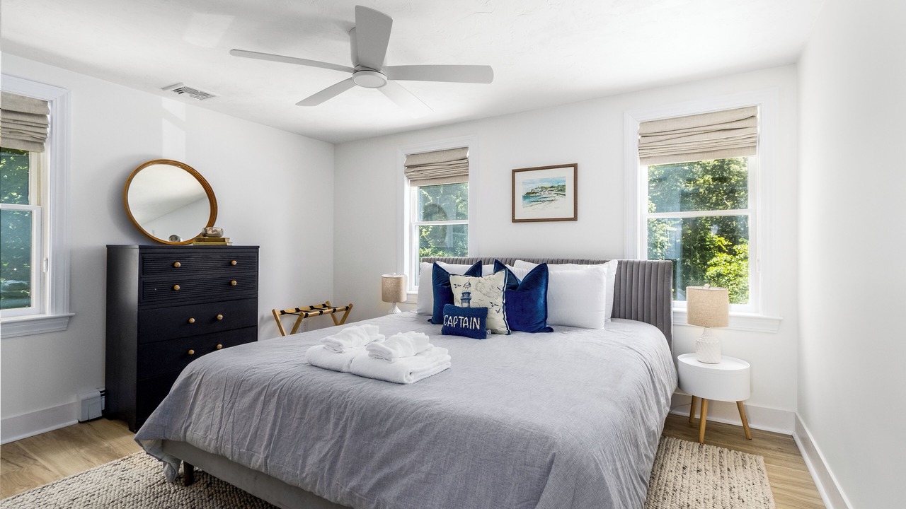 Photo of Bedroom in Waquoit Village