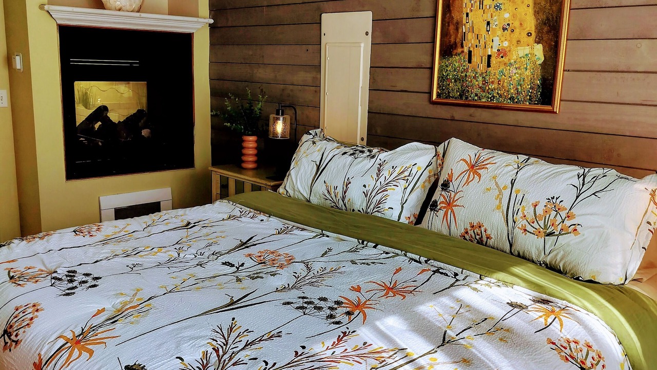 Photo of Bedroom in Niantic