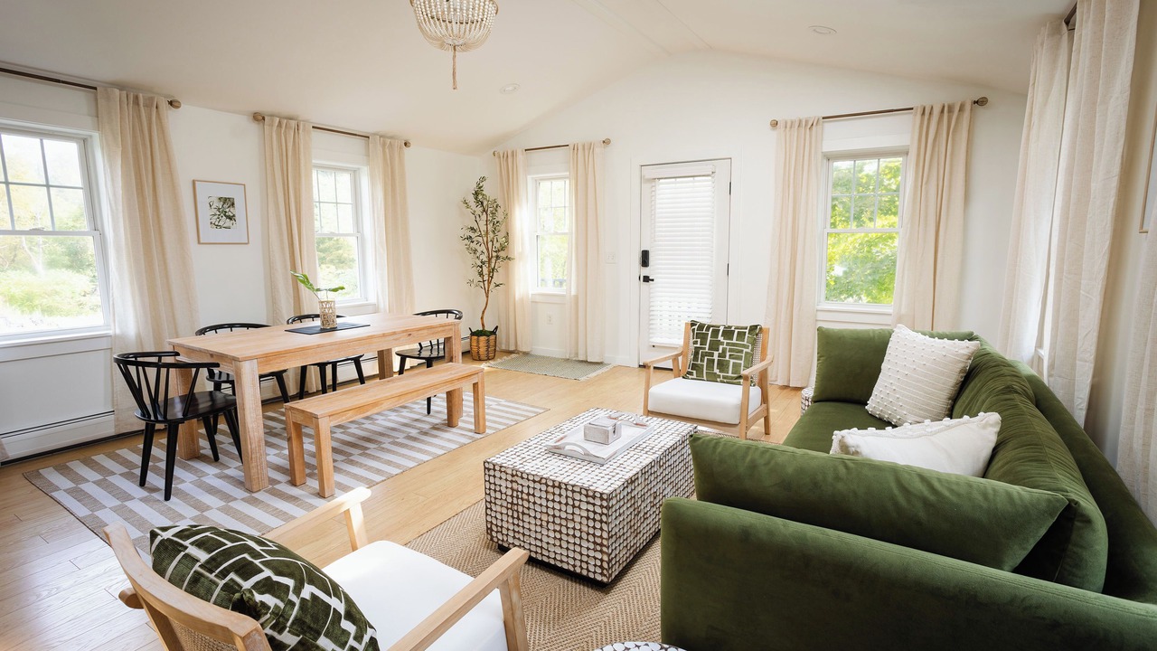 Photo of Livingroom in Williamstown