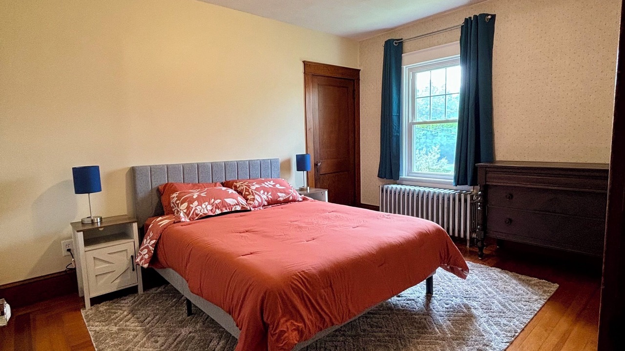 Photo of Bedroom in Bristol