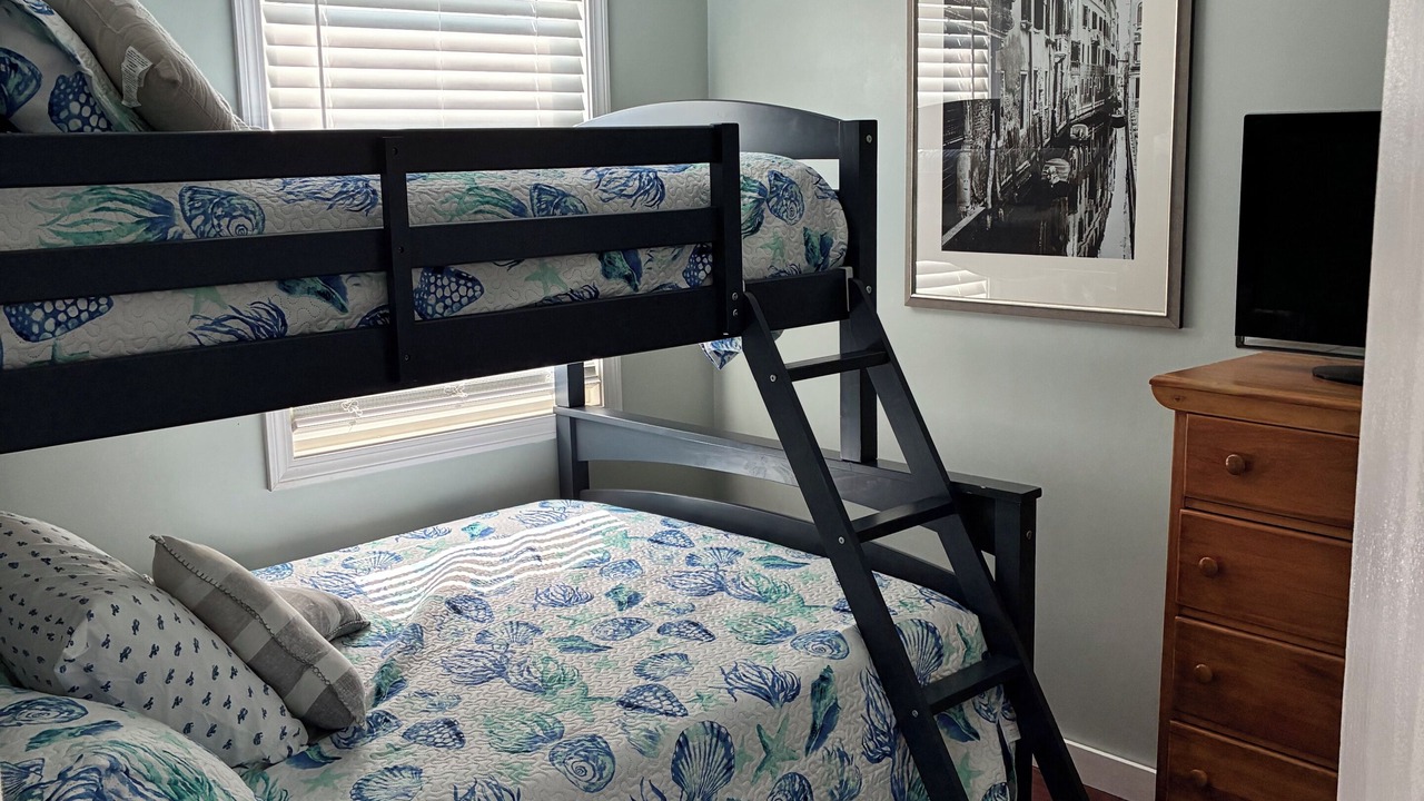 Photo of Bedroom in Snug Harbor