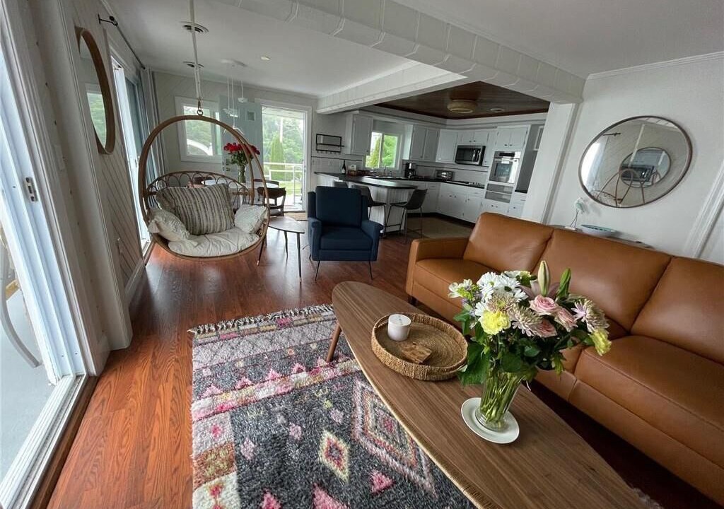 Photo of Livingroom in Portsmouth