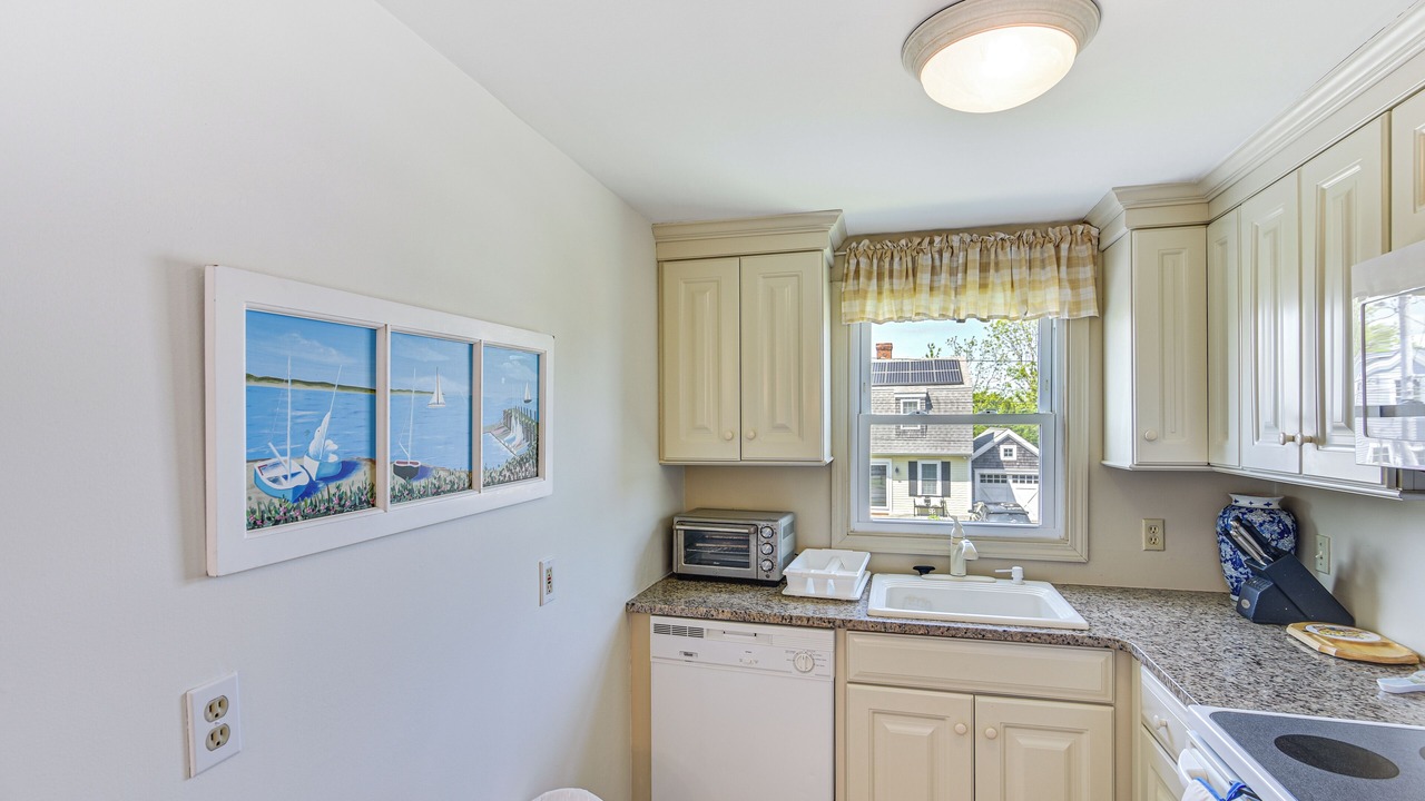 Photo of Kitchen in Newport East