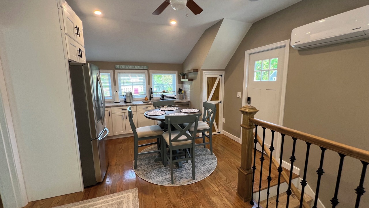 Photo of Kitchen in Little Neck Bay