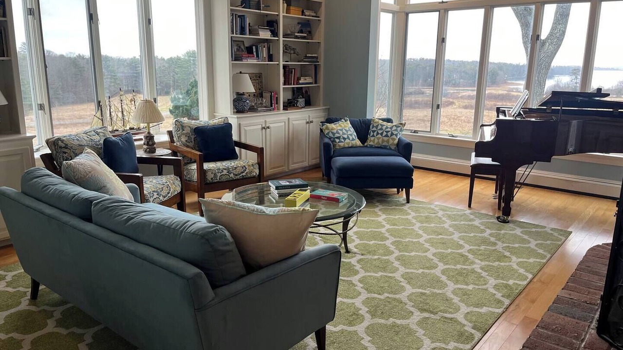 Photo of Livingroom in Yarmouth