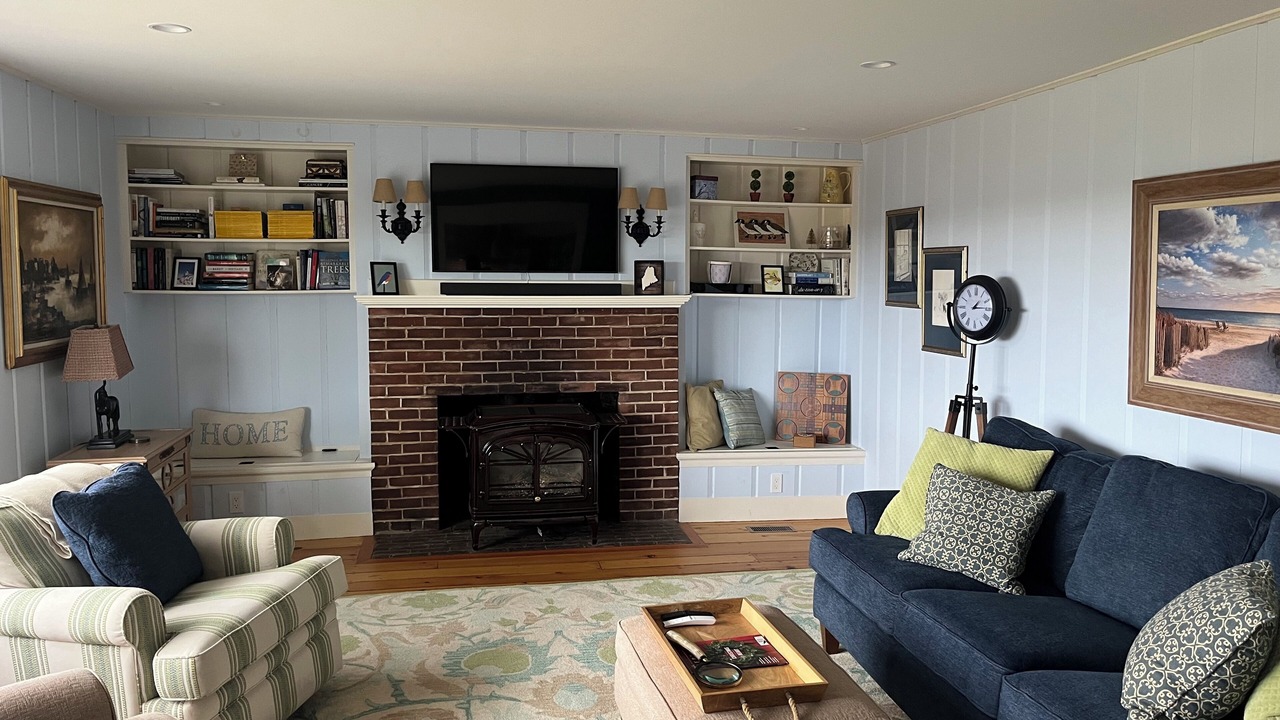 Photo of Livingroom in Yarmouth