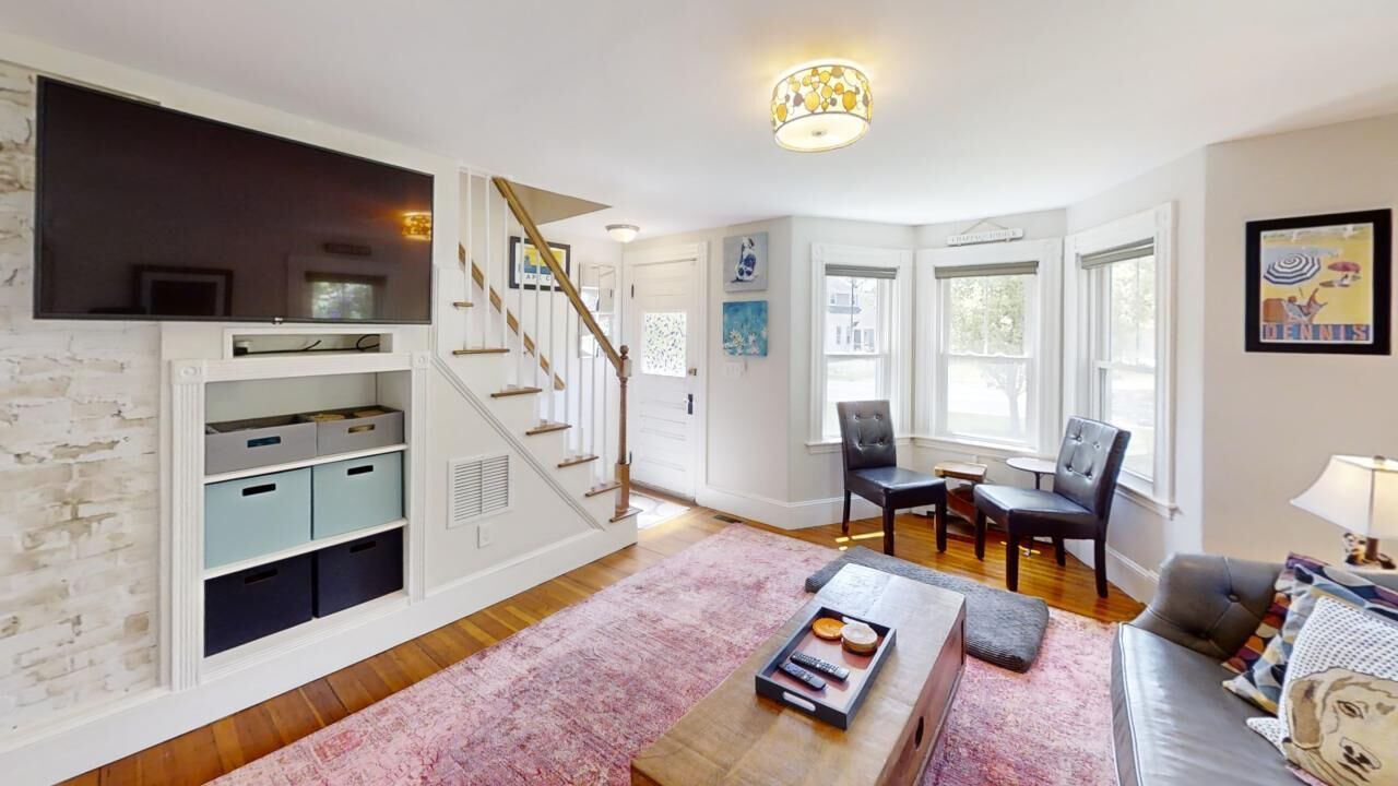 Photo of Livingroom in Dennis