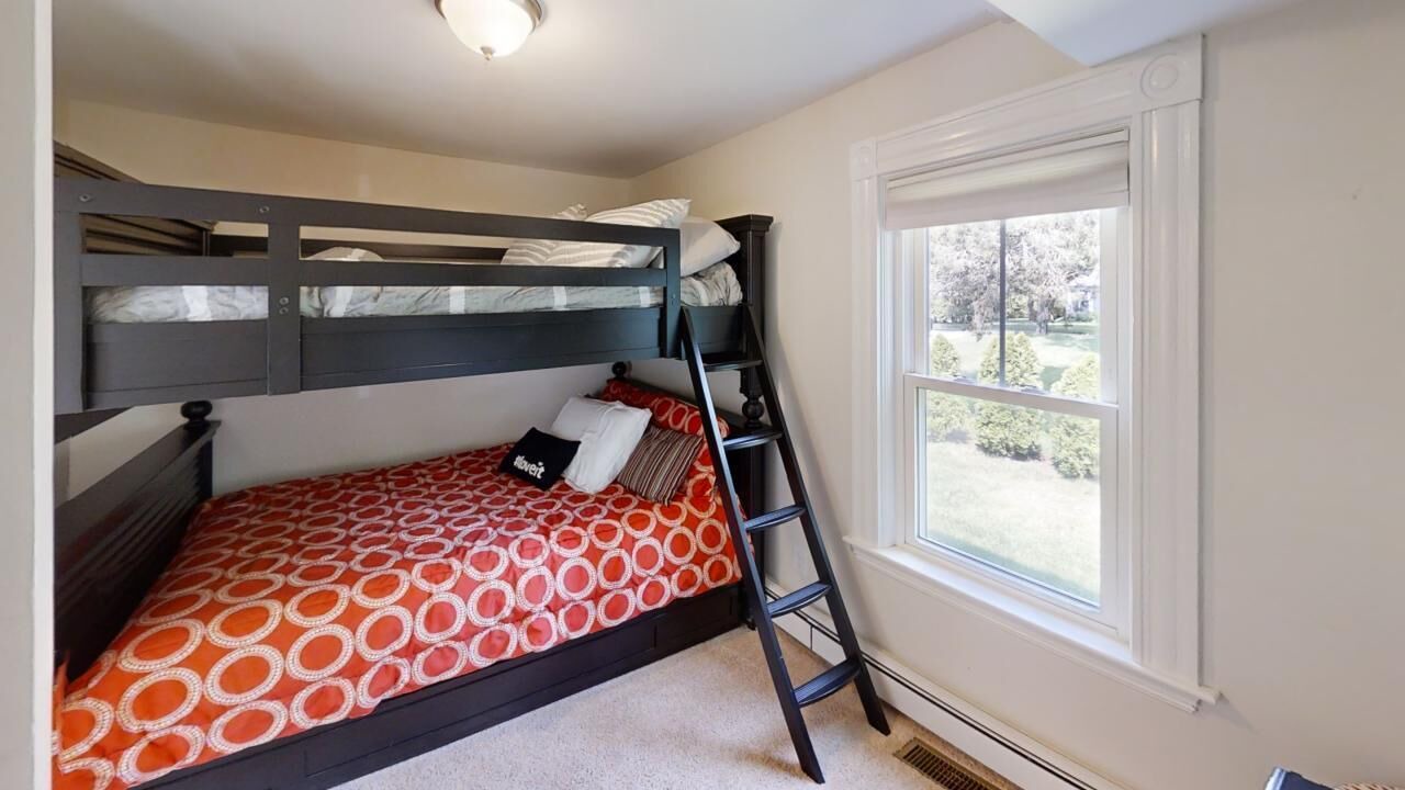 Photo of Bedroom in Dennis