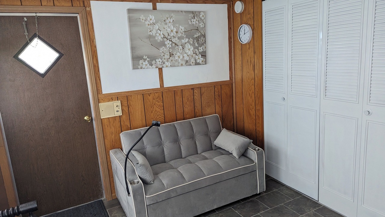 Photo of Livingroom in Cameron