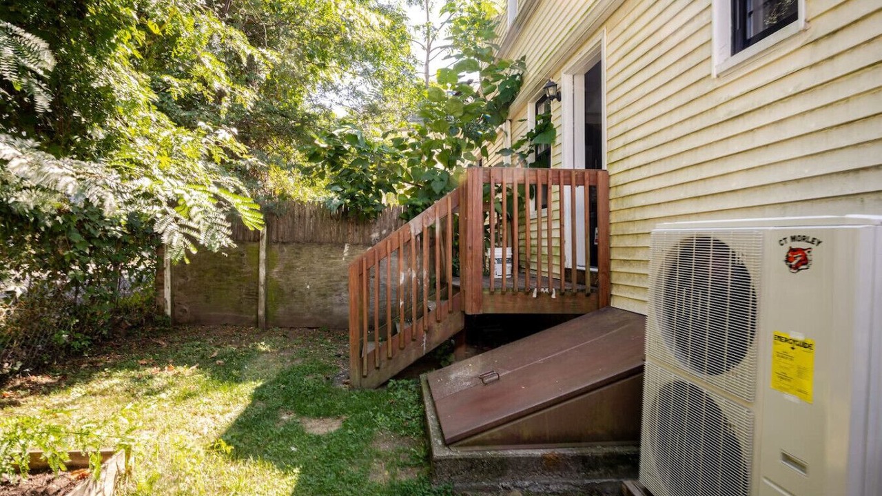 Photo of Outdoor in Black Rock Historic District