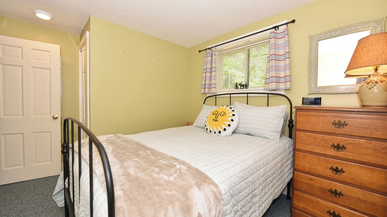 Photo of Bedroom in Silver Lake