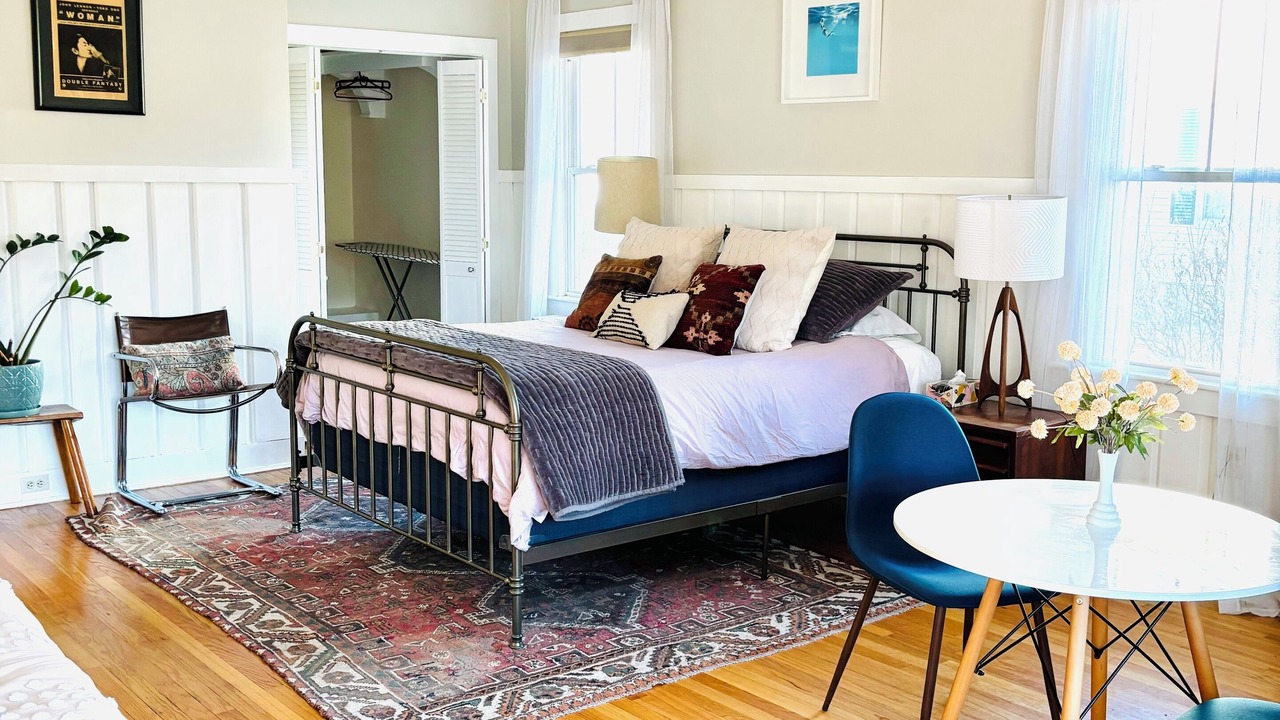 Photo of Bedroom in Turners Falls