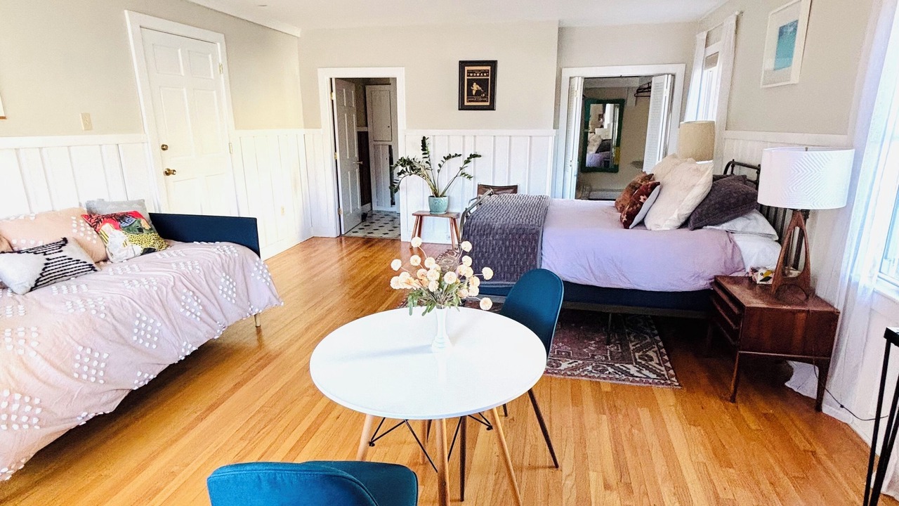 Photo of Bedroom in Turners Falls