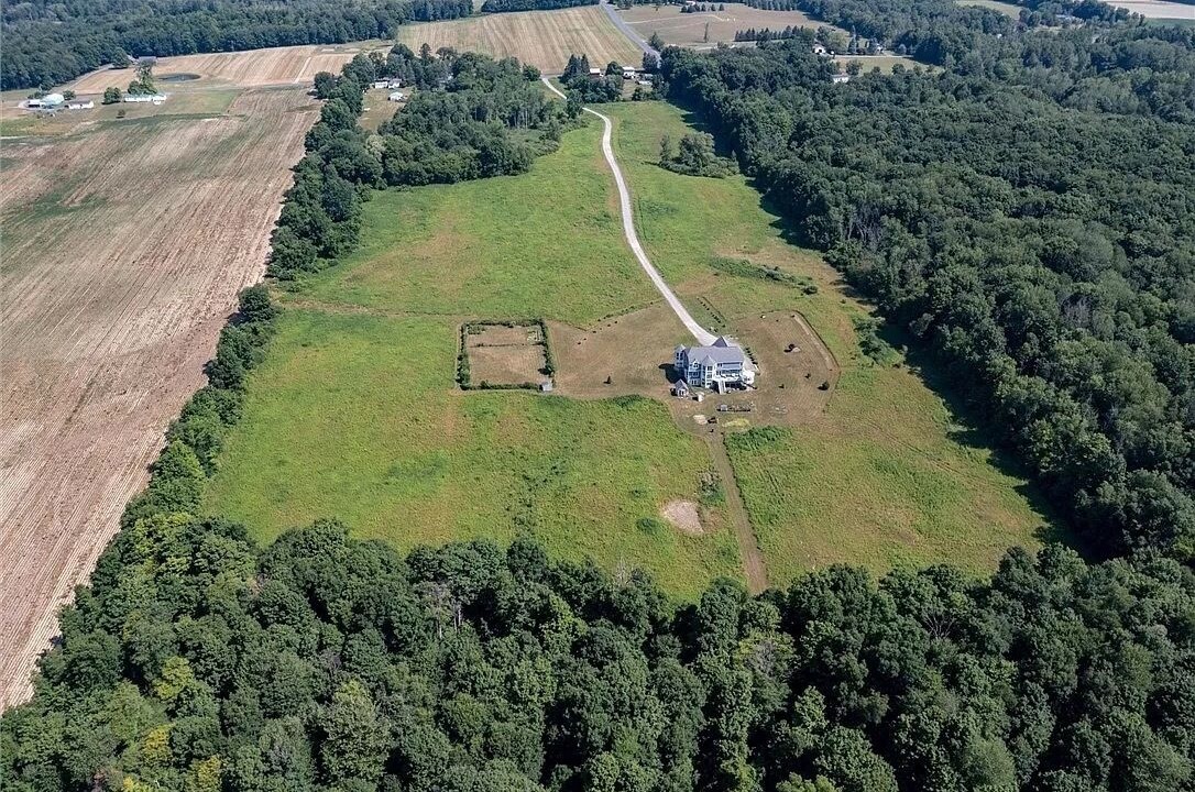 Photo of Outdoor in Groton