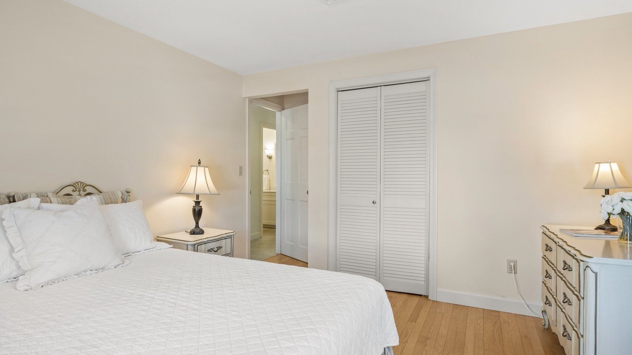 Photo of Bedroom in South Chatham