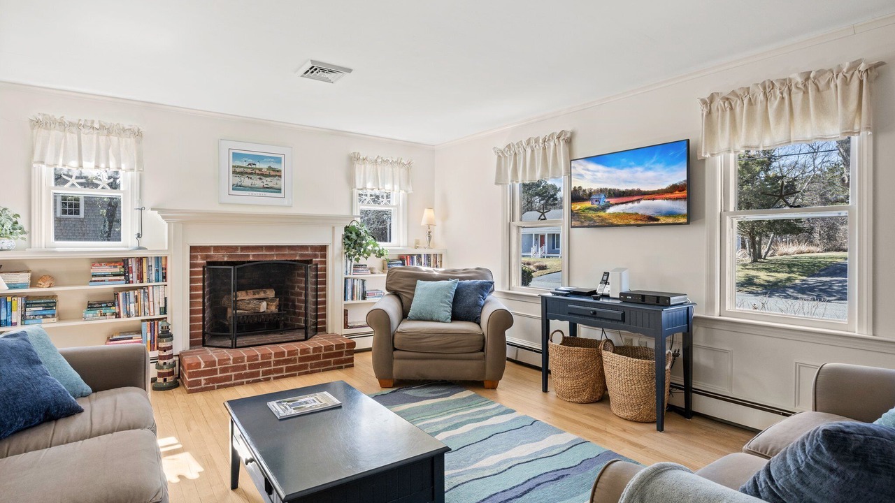 Photo of Livingroom in South Chatham