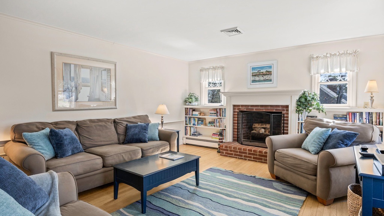 Photo of Livingroom in South Chatham