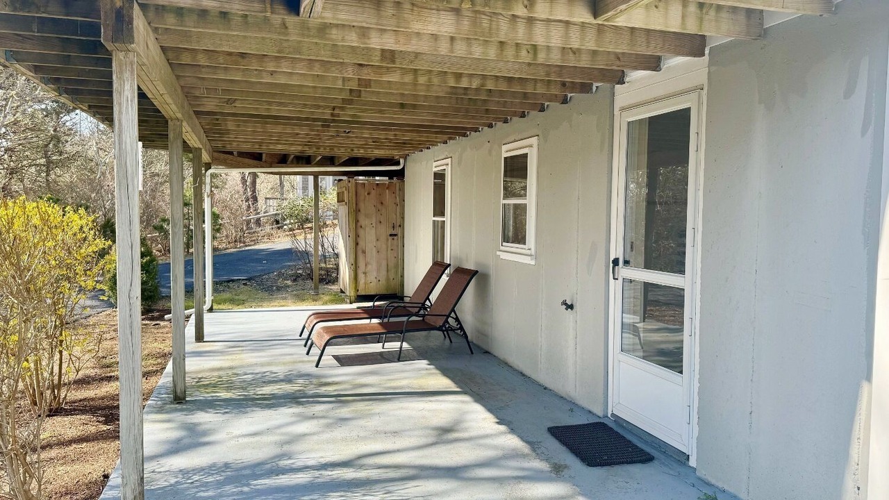 Photo of Patio Balcony in South Chatham