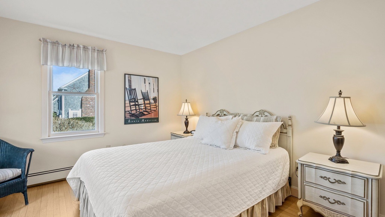 Photo of Bedroom in South Chatham