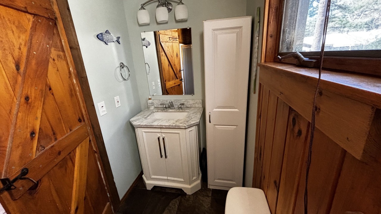 Photo of Bathroom in Ocean Park